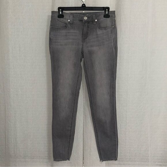 LC 10 Vintage Wash Gray Super Skinny Stretch Raw Hem Crop Denim Jeans - Picture 1 of 14